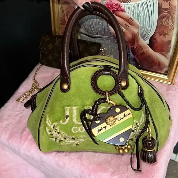 Y2k VINTAGE 💚Juicy Couture Green bowler Handbag with charm💚🤎 - Picture 1 of 15